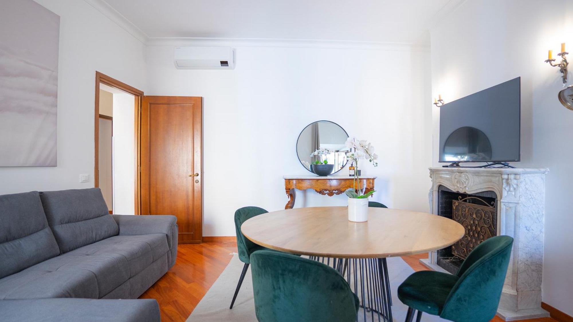 Piazza Navona Elegant And Central Three-Room Apt Roma Dış mekan fotoğraf